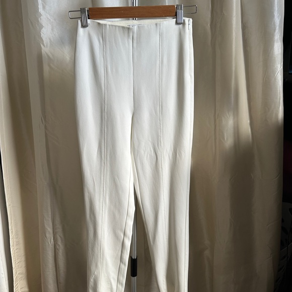 Aritzia Babaton white work wear pant split hem at the bottom - Picture 4 of 8